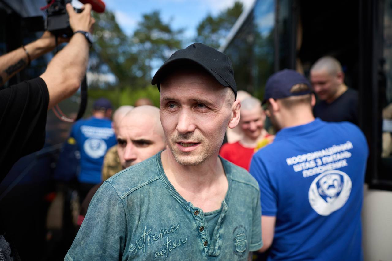Понад чотири роки в російській неволі: Україна повернула додому 160 захисників - 26.06.2026