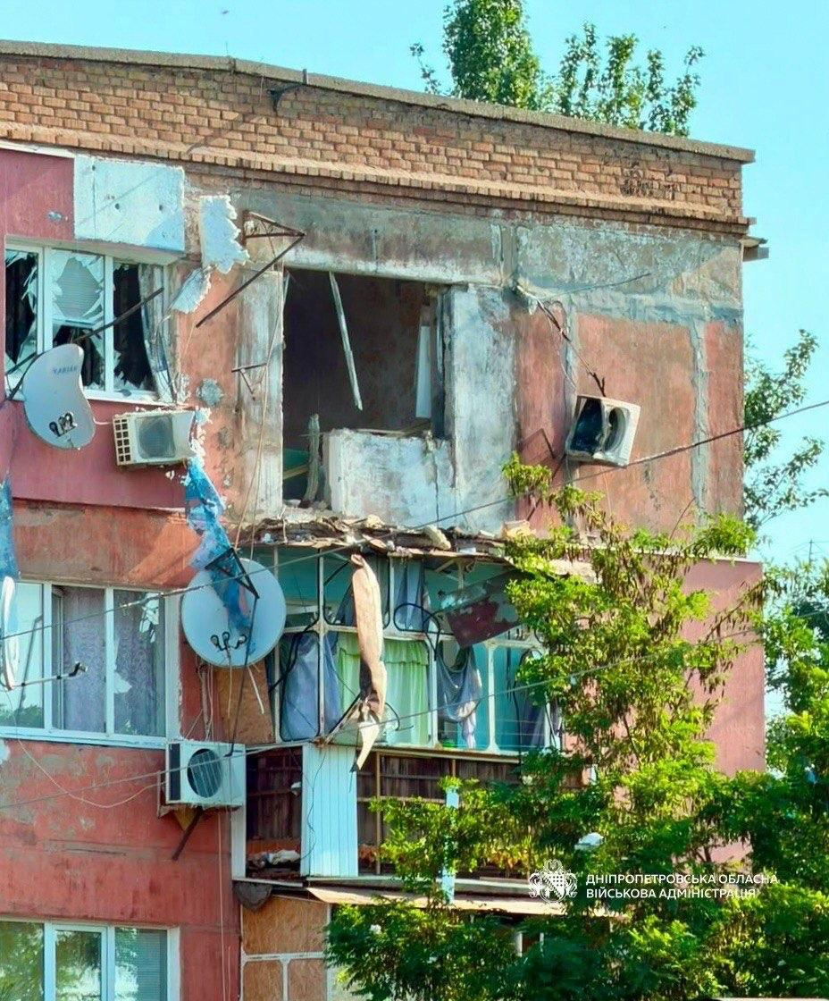 Понад 50 разів ворог атакував Дніпропетровщину: четверо людей дістали поранень - 30.06.2026