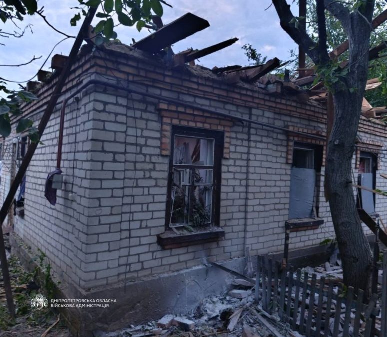 Четверо людей постраждали через атаки рф на Дніпропетровщину
