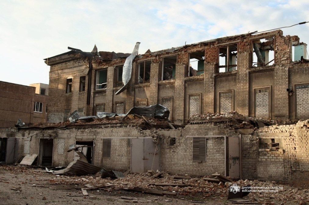 Двоє поранених майже 30 разів ворог атакував п’ять районів Дніпропетровщини зокрема Дніпро