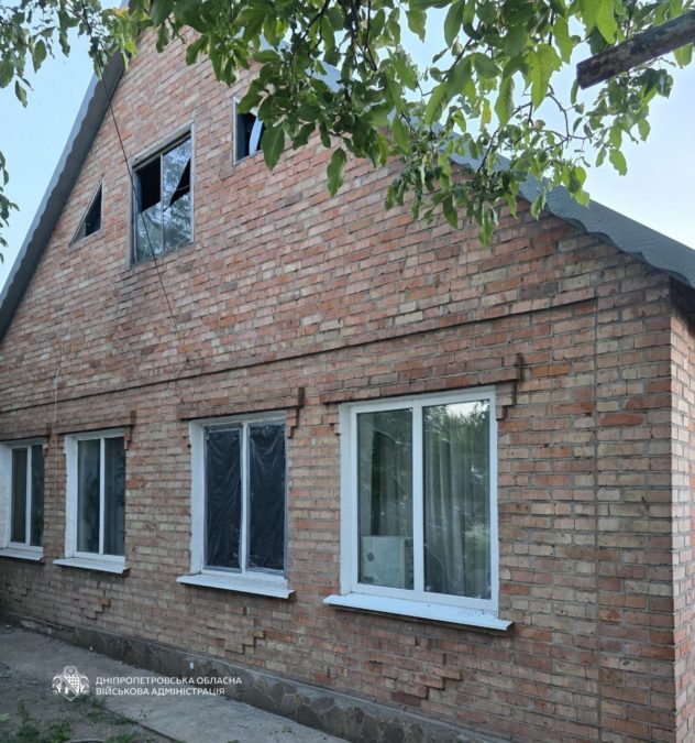 Одна людина загинула, двоє поранені: понад 30 разів ворог атакував Дніпропетровщину