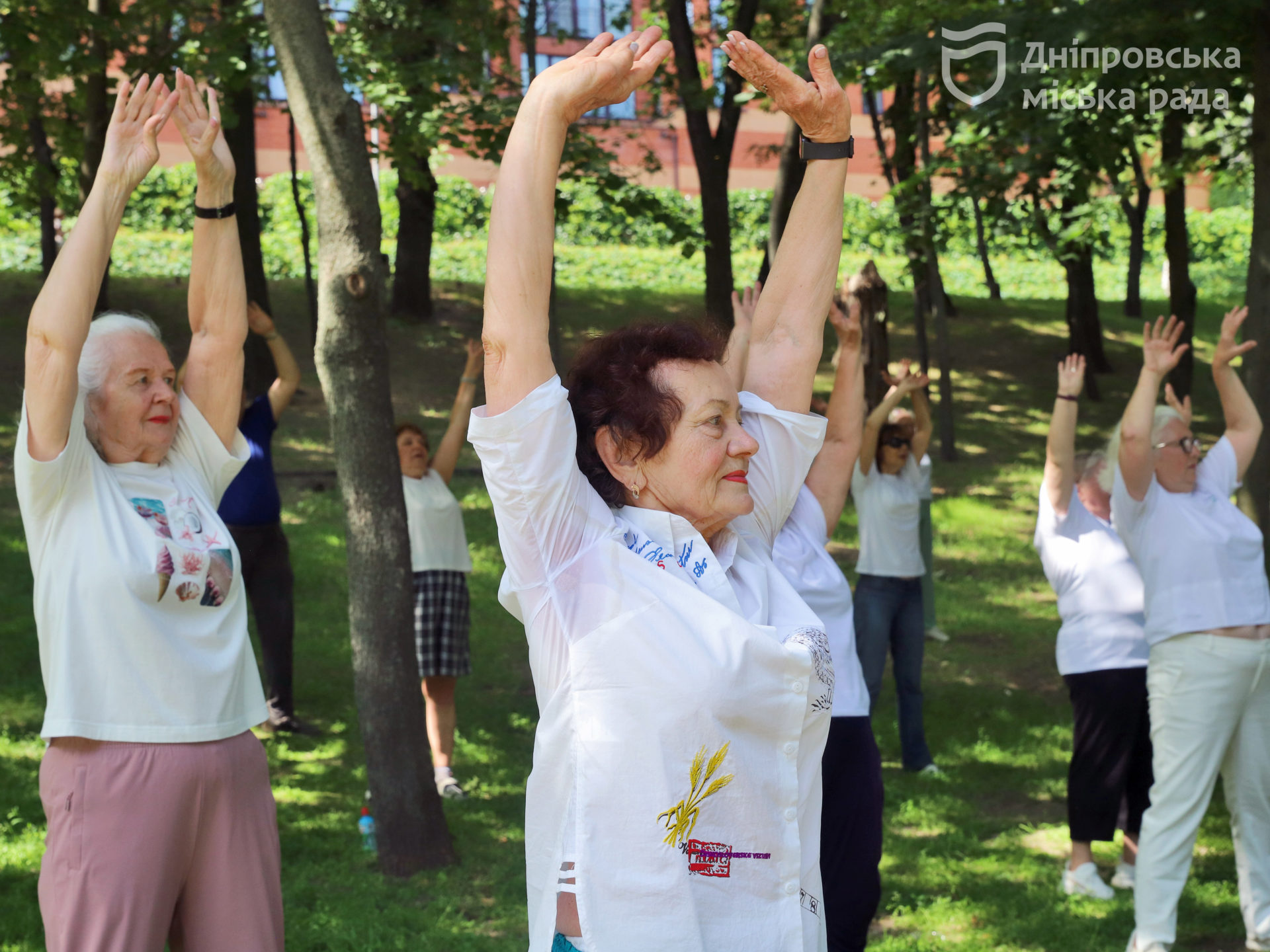У Дніпрі попри війну продовжує працювати заснований Філатовим муніципальний проєкт для літніх людей Університет третього віку - 09.06.2026