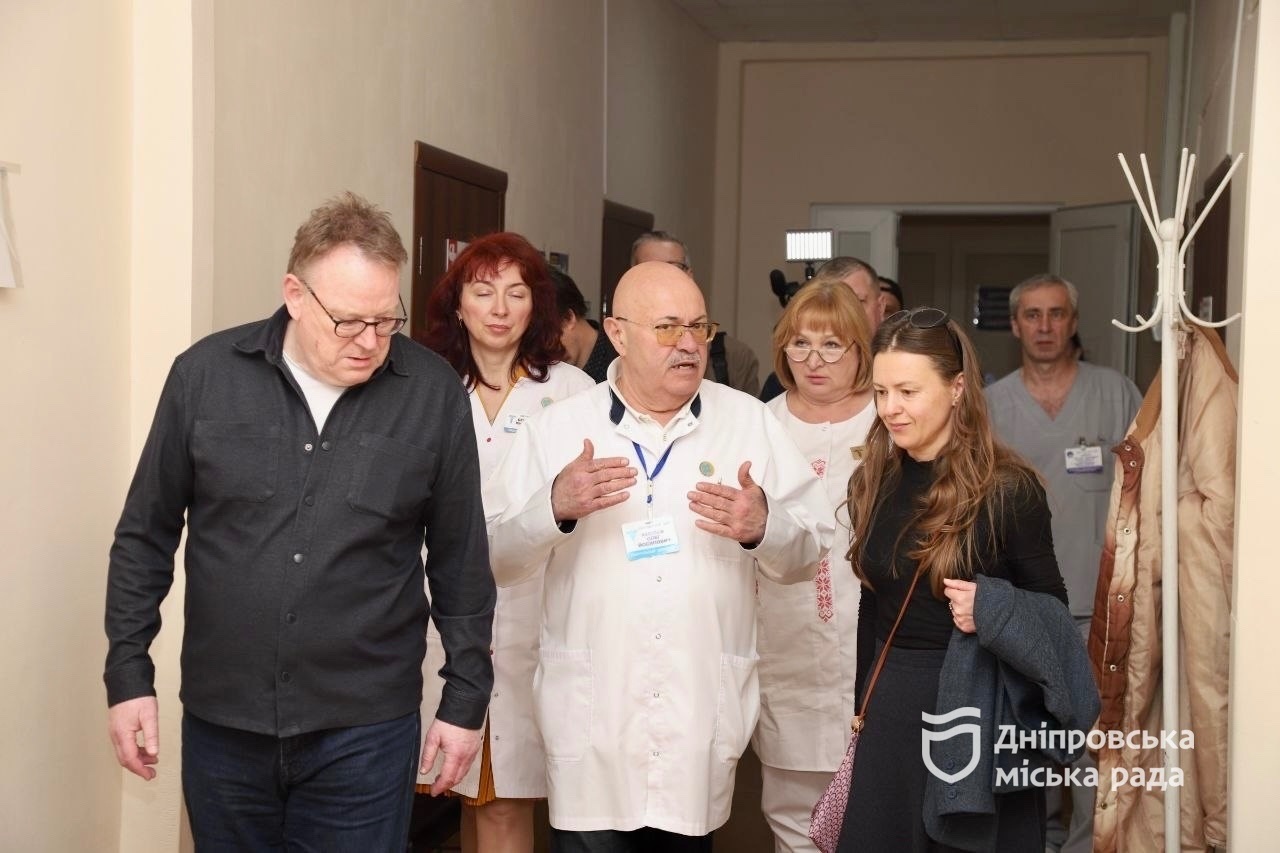 У Дніпрі делегація м. Кельна відвідала міську лікарню та оцінила роботу обладнання, переданого як гуманітарна допомога - 01.06.2026