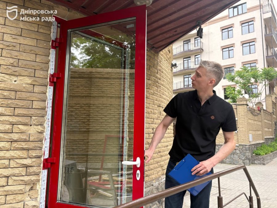 «Дякуємо місту, що не лишило в біді й відреагувало так оперативно»: у пошкоджених багатоповерхівках ОСББ Дніпра встановлюють нові енергоефективні вікна - 03.06.2026