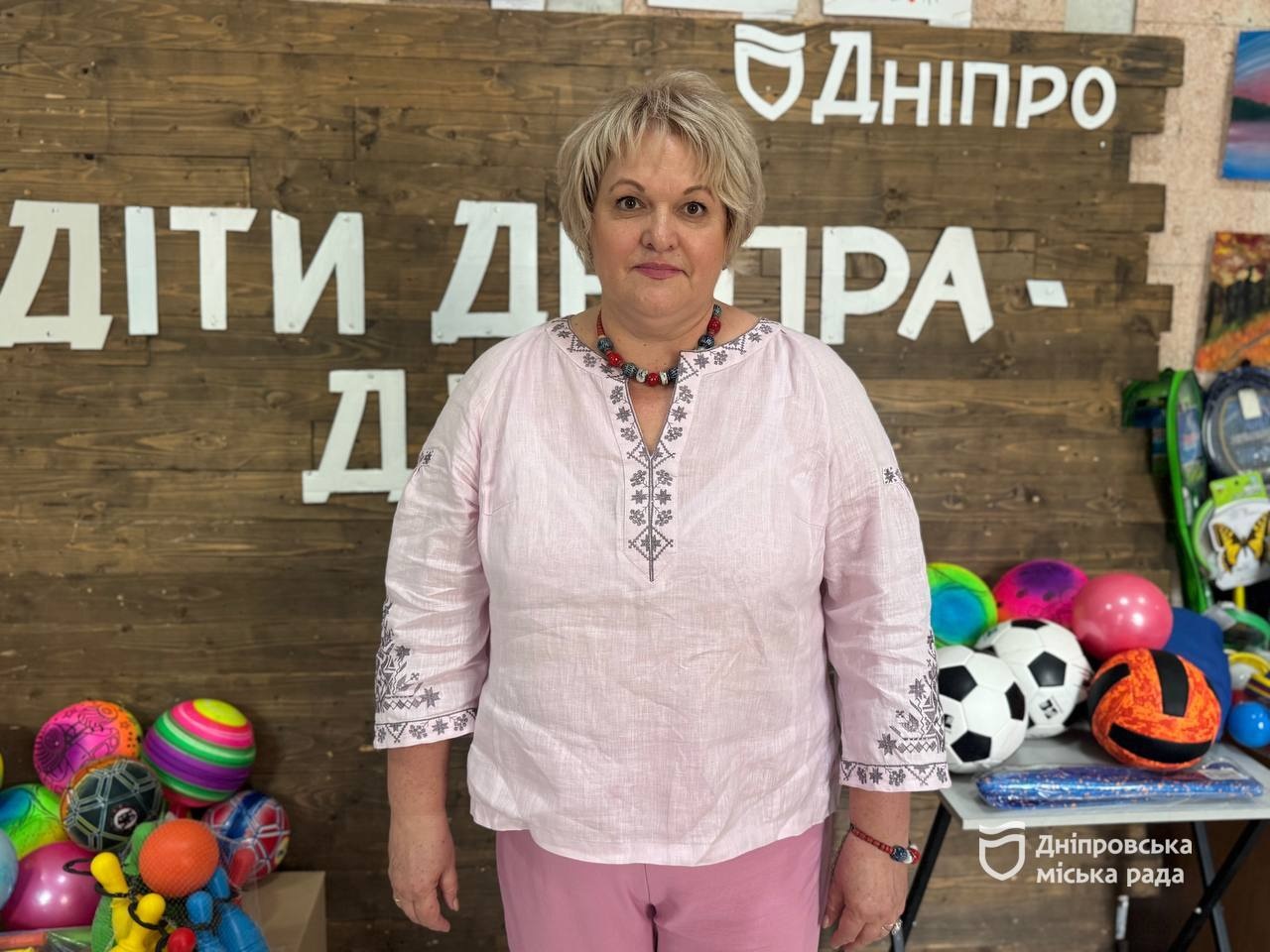 «Діти Дніпра – дітям»: у місті зібрали подарунки для дітей, евакуйованих через війну - 05.06.2026