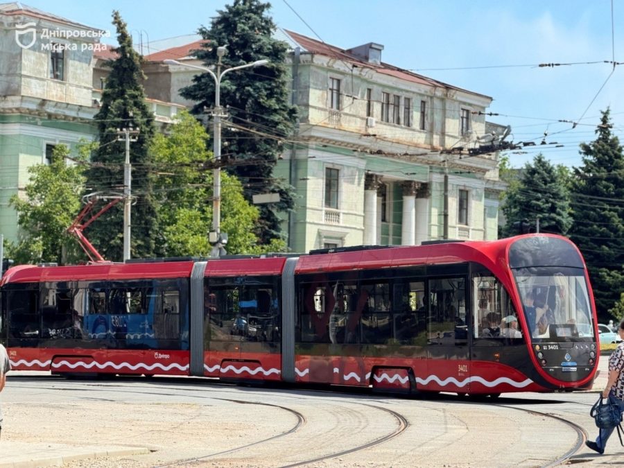 Понад 4 мільйони поїздок у транспорті Дніпра оплатили через застосунок «єДніпро» - 09.06.2026