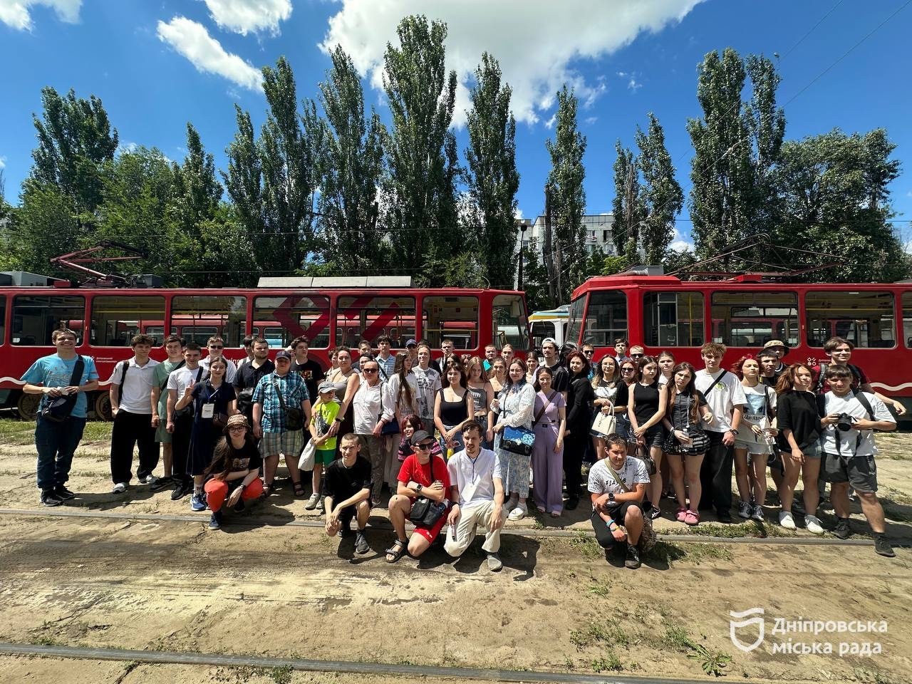Ретротрамвай із оркестром. У Дніпрі відзначають 129-річчя електротранспорту - 26.06.2026