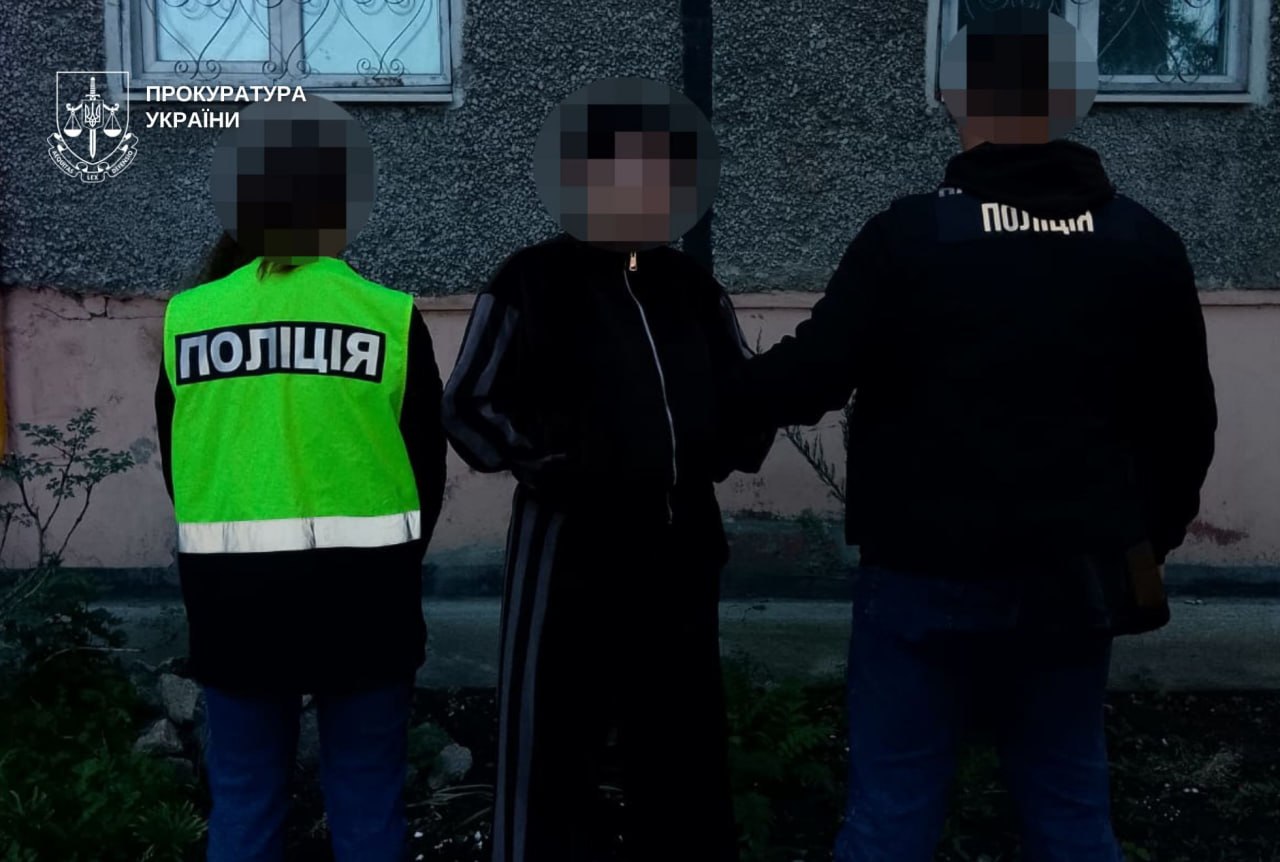 Організували наркобізнес з багатотисячними прибутками