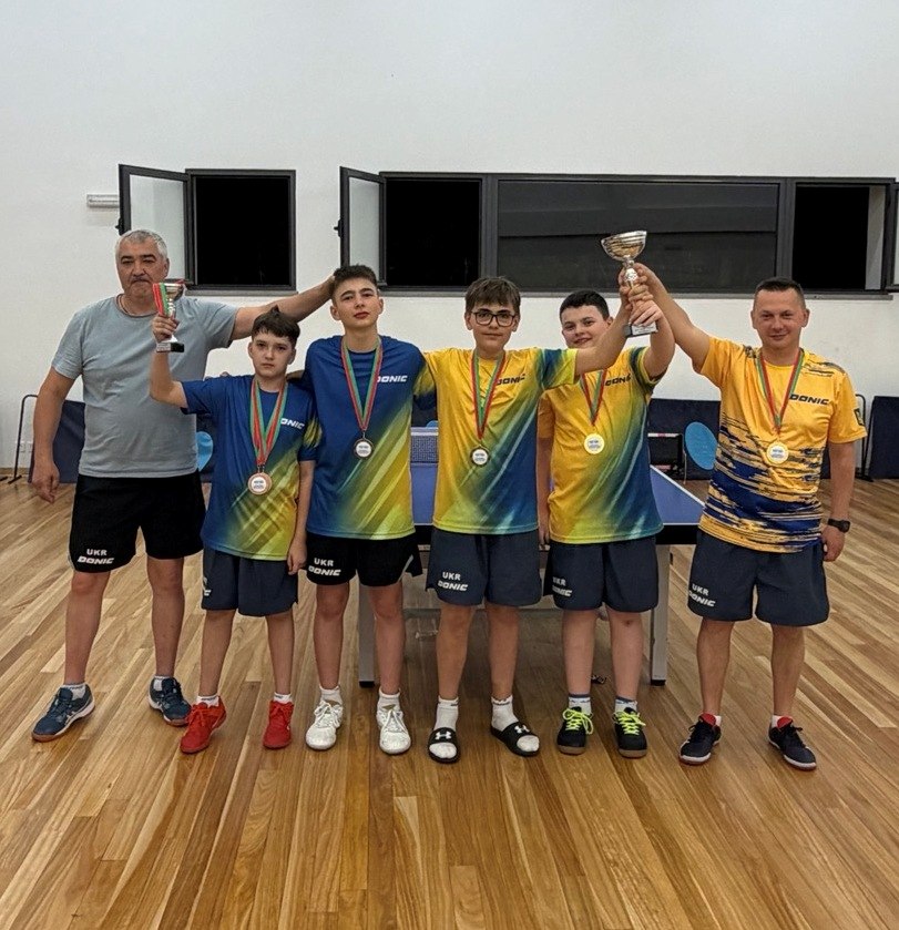 Марк Вороной виграв командний турнір U13 з настільного тенісу у Португалії - 02.06.2026