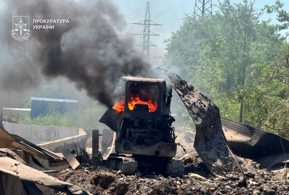 Троє загиблих та 23 поранених у Кривому Розі внаслідок балістичної атаки рф Троє загиблих та 23 поранених у Кривому Розі внаслідок балістичної атаки рф