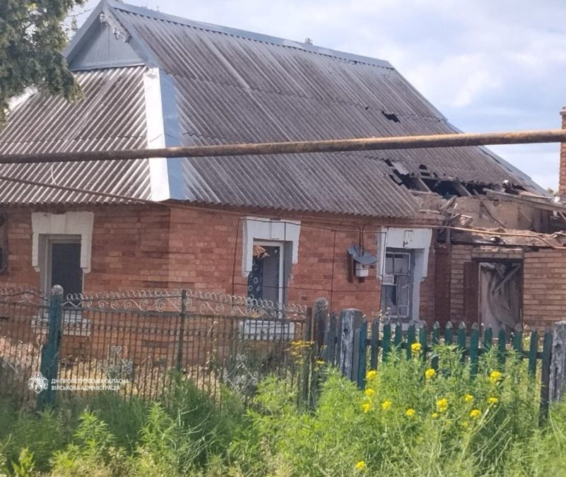 Двоє людей загинули, троє поранені: майже 50 разів ворог атакував Дніпропетровщину