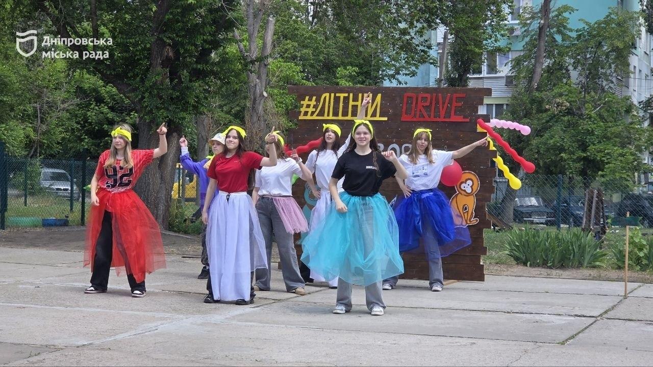 У Дніпрі відкрили літні майданчики для дітей працюють 18 локацій