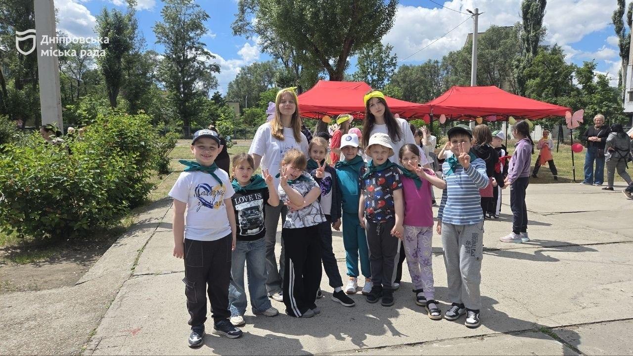 У Дніпрі відкрили літні майданчики для дітей працюють 18 локацій