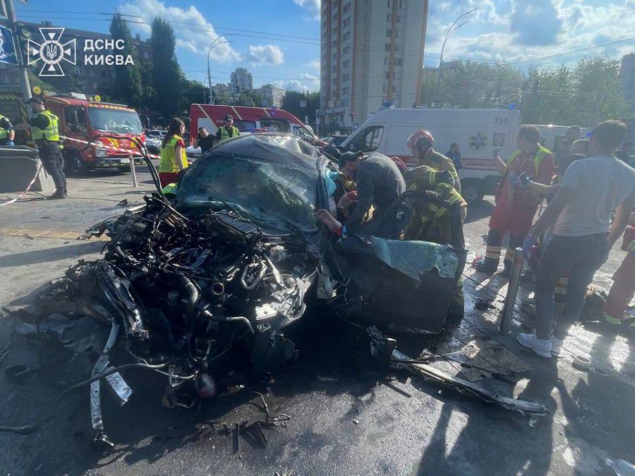 У Києві арештували водія Mercedes який влетів у підземний перехід та вбив чотирьох людей