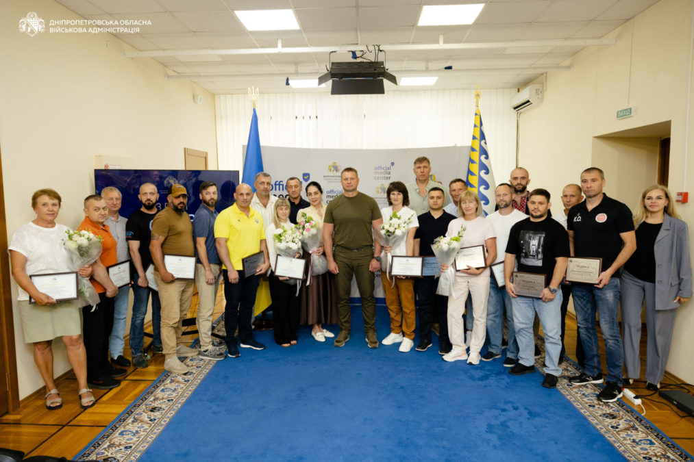 19 ох тренерів Дніпропетровщини відзначили обласними нагородами