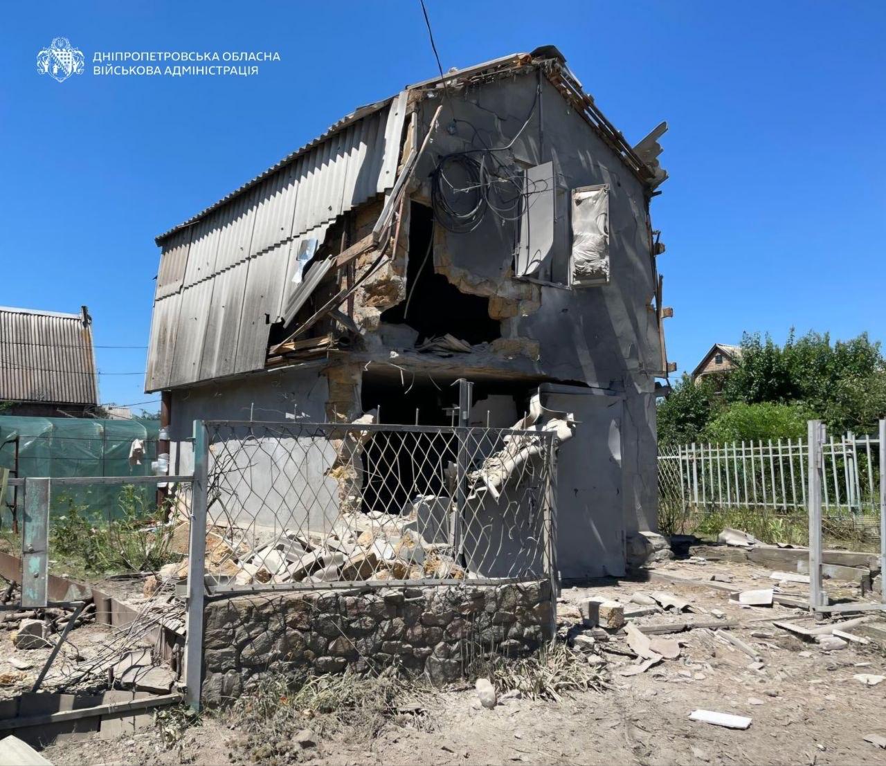 Понад 20 разів ворог атакував Дніпропетровщину: дві людини дістали поранень - 02.07.2026