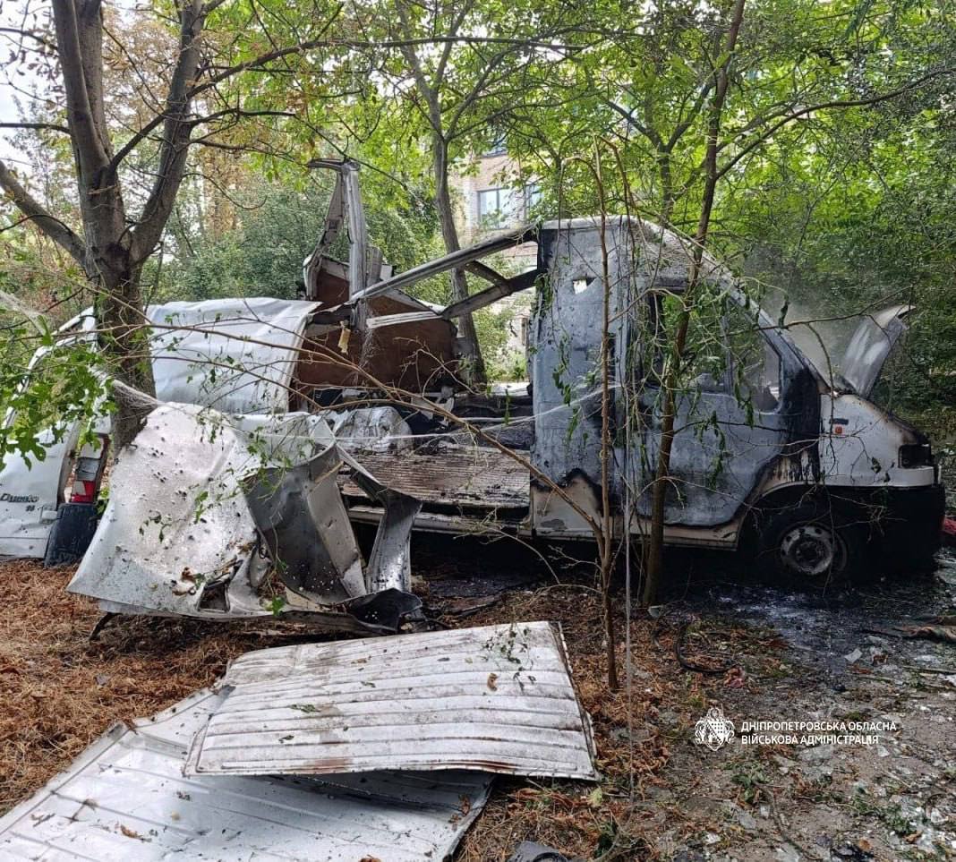 Понад 50 разів ворог атакував Дніпропетровщину: одна людина загинула, ще одна дістала поранень - 28.07.2026