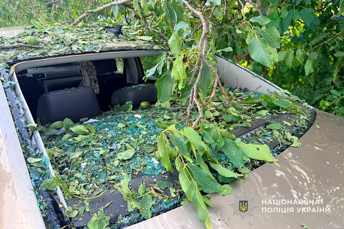 Двоє загиблих і шестеро поранених: поліція показала наслідки російських ударів по Дніпропетровщині - 29.07.2026