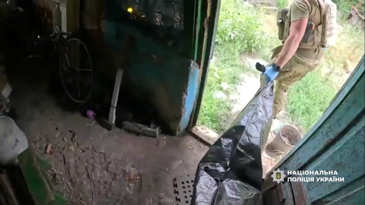 Трималася, допоки могла: «Білі янголи» евакуювали з Межової двох поранених