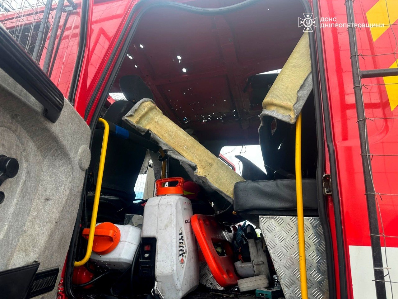 На Дніпропетровщині рятувальники потрапили під повторний обстріл росіян