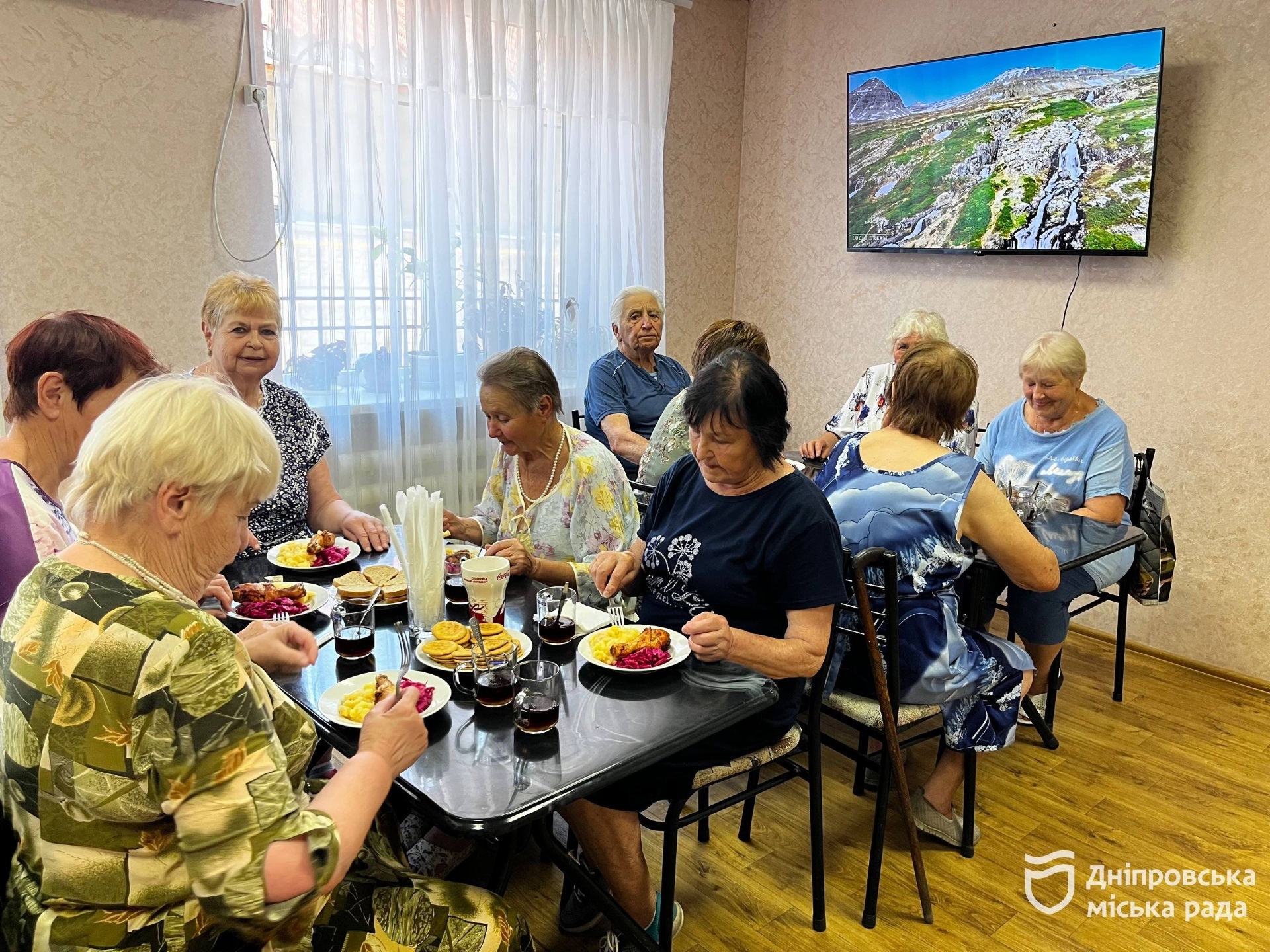 Комфорт і турбота: у відділі терцентру Самарського району оновили приміщення