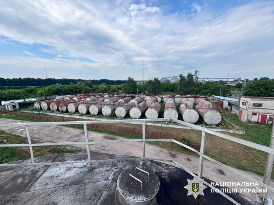 На Дніпропетровщині та інших регіонах викрили схему продажу фальсифікованого пального
