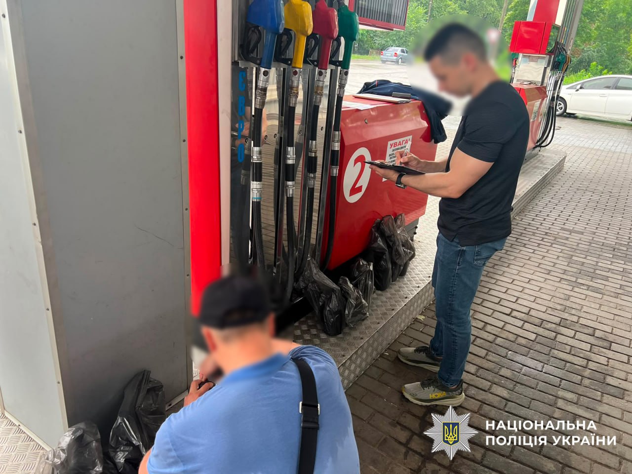 На Дніпропетровщині та інших регіонах викрили схему продажу фальсифікованого пального