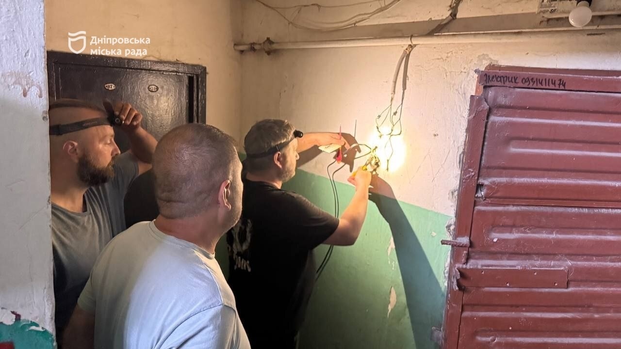 Понад 300 заявок щодня: як аварійна служба Дніпра оперативно ліквідує комунальні проблеми у багатоповерхівках - 01.07.2026