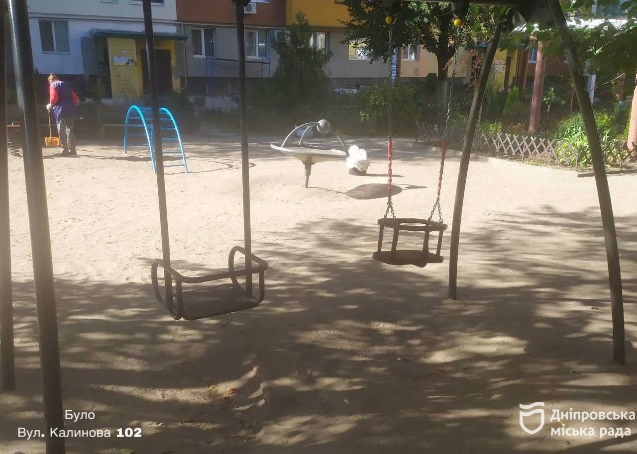 У Дніпрі продовжують оновлювати дитячі майданчики — ще три локації вже із сучасним гумовим покриттям - 07.07.2026