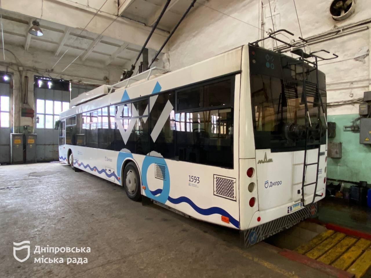 За лаштунками роботи електротранспорту. Чим живе тролейбусне депо № 1 Дніпра