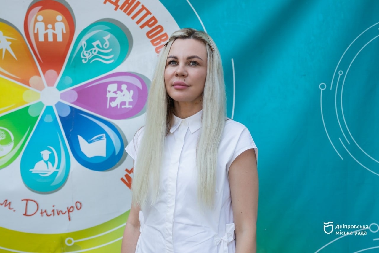 Мислити стратегічно та любити Україну: у Дніпрі відкрили вуличну шахову дошку для дітей до Дня Української Державності - 15.07.2026