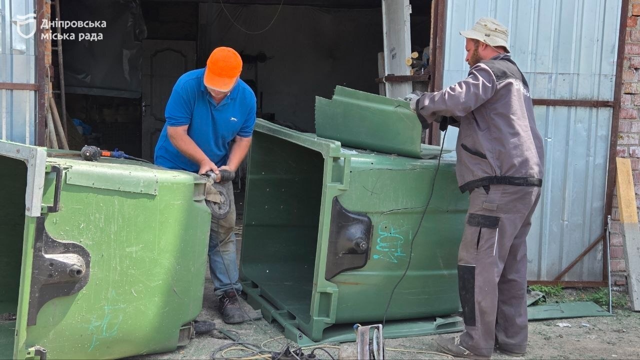 Понад 1000 пошкоджених контейнерів з початку року: міська влада Дніпра закликає мешканців берегти майно громади - 20.07.2026