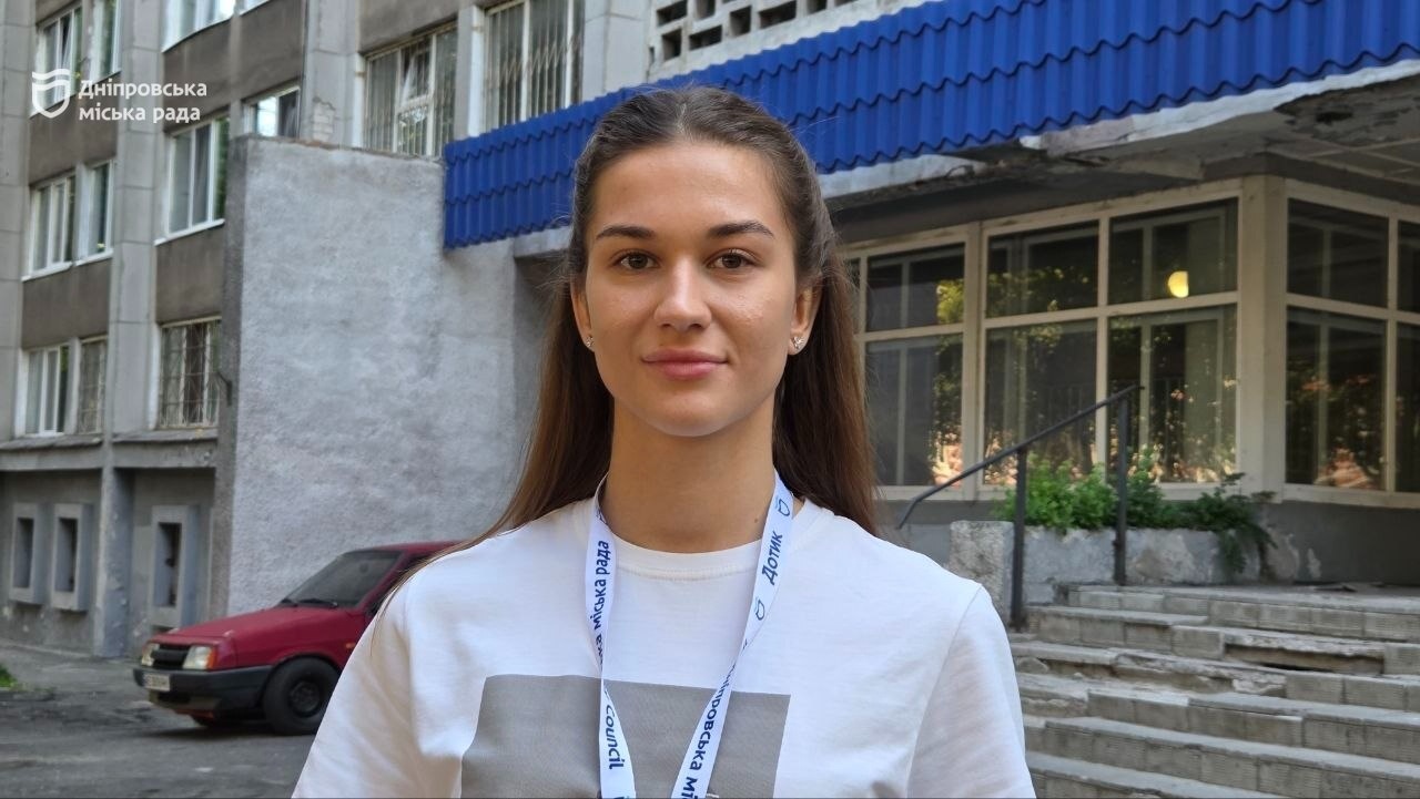 У Дніпрі відновлюють гуртожитки, пошкоджені ворожими обстрілами: за підтримки міста та міжнародних партнерів встановлюють сотні нових вікон - 23.07.2026 У Дніпрі відновлюють гуртожитки, пошкоджені ворожими обстрілами: за підтримки міста та міжнародних партнерів встановлюють сотні нових вікон - 23.07.2026