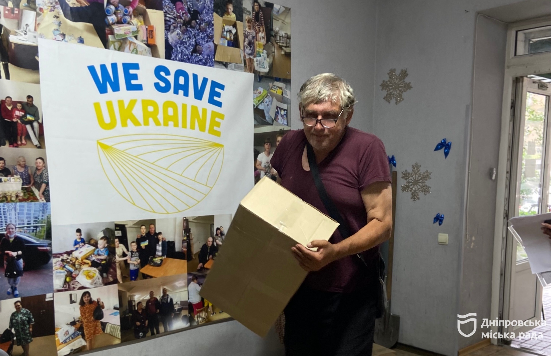 Дніпро піклується про гостей міста. Від початку року безкоштовно видали вже понад 11,5 тисяч наборів продуктів харчування для переселенців - 28.07.2026