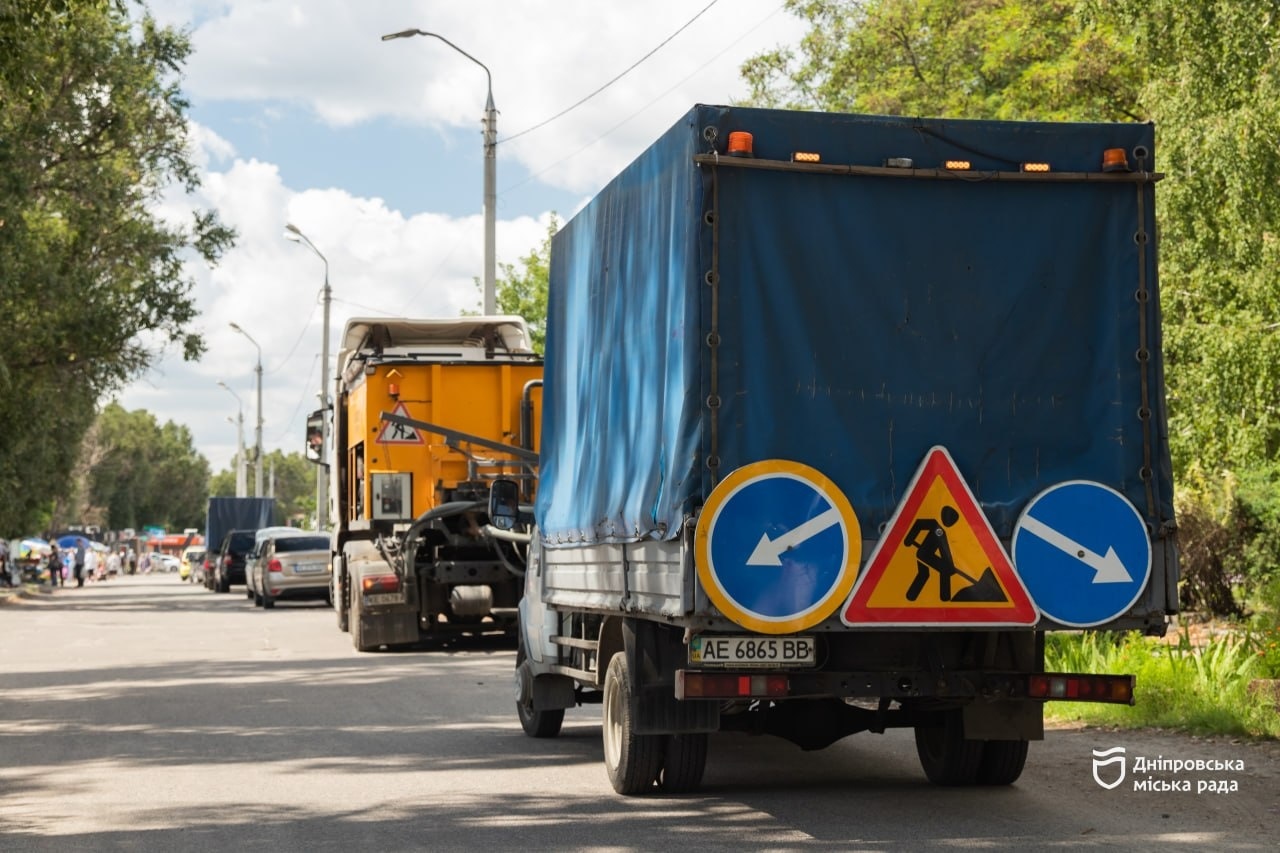 «Пошкодження усуваємо ще на початковій стадії»: у Дніпрі триває ремонт доріг із використанням сучасних технологій - 29.07.2026