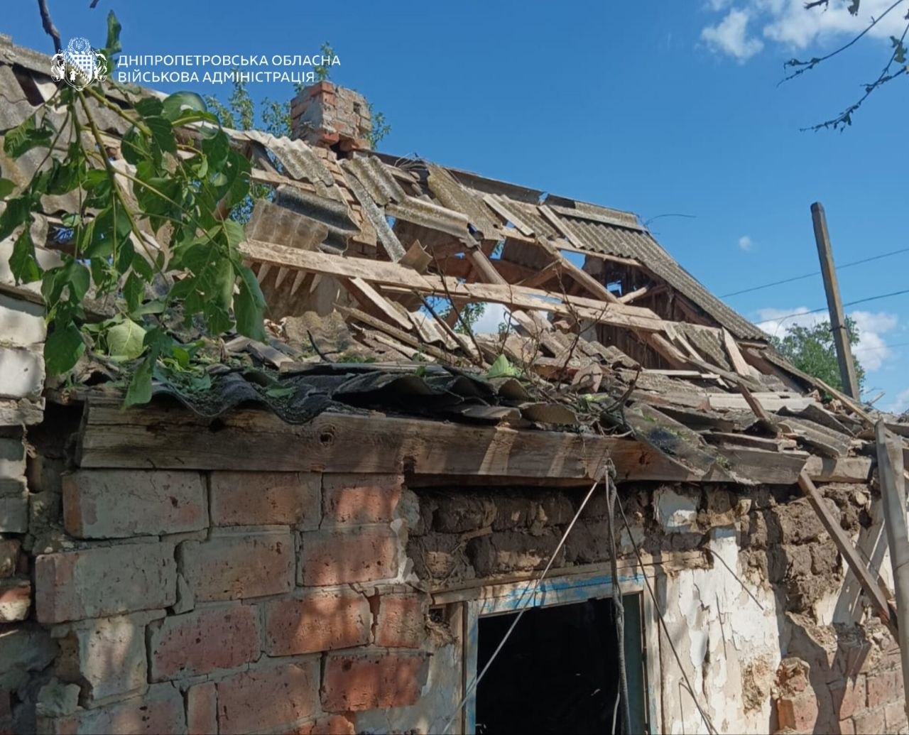 Одна людина дістала поранень: понад 30 разів ворог атакував безпілотниками та артилерією два райони Дніпропетровщини - 11.07.2026