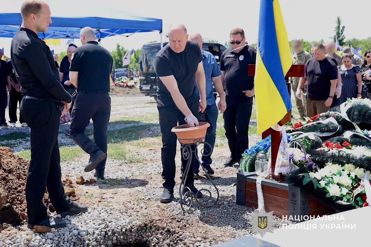 Назавжди 35: у Кривому Розі попрощалися з поліцейським КОРД Сергієм Бардасем, який загинув під час виконання бойового завдання на Донеччині - 11.07.2026