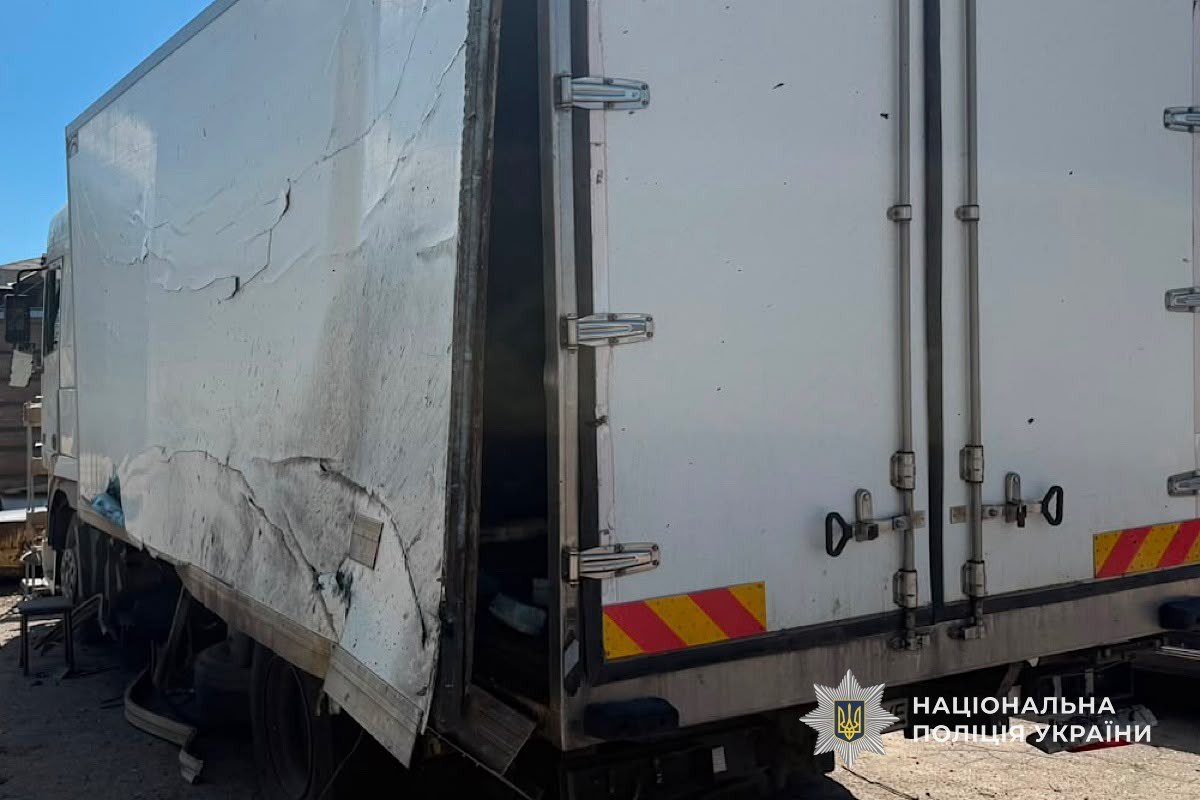 Двоє загиблих і десятеро поранених: поліція фіксує наслідки атак на Дніпропетровщині - 14.07.2026
