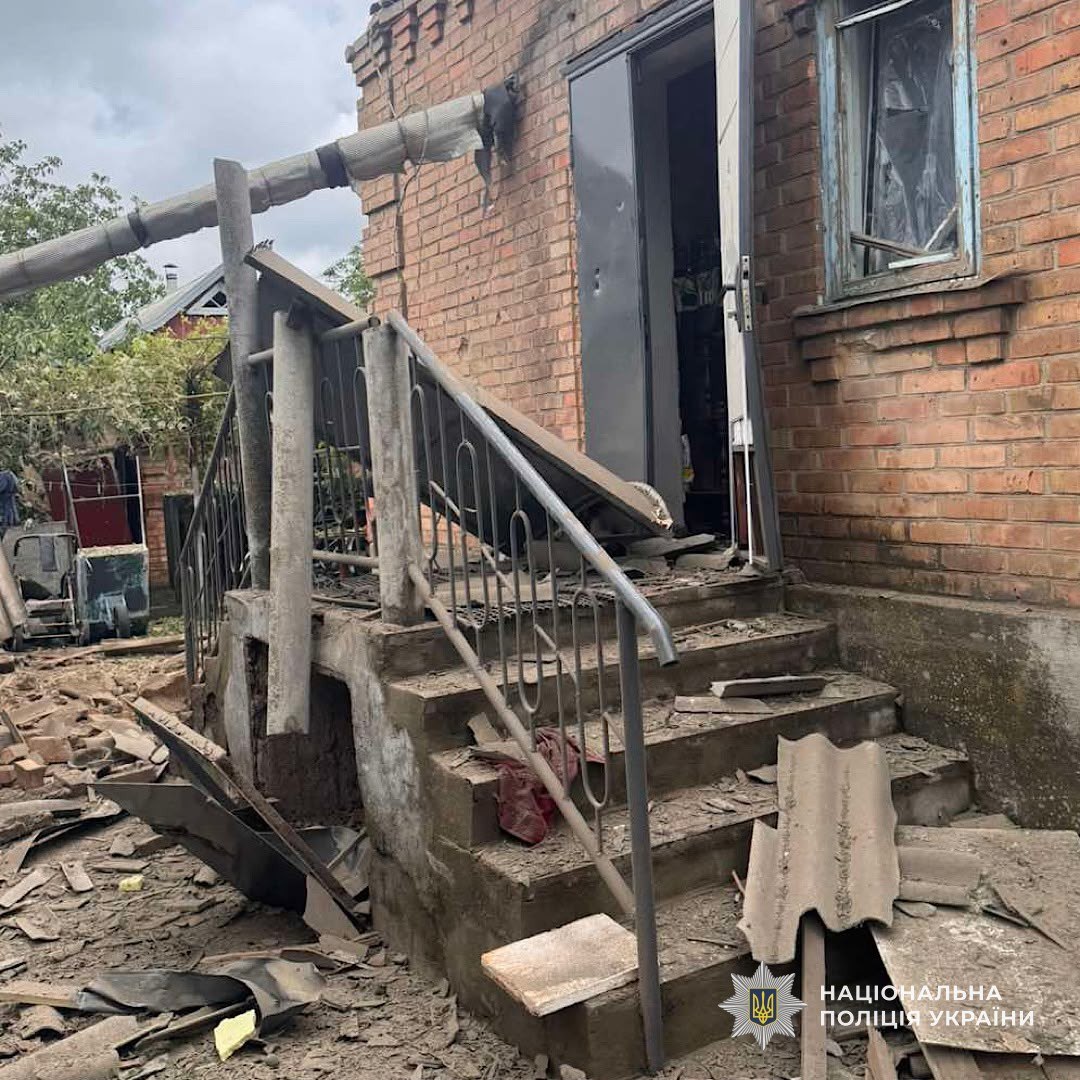 Двоє загиблих і десятеро поранених: поліція фіксує наслідки атак на Дніпропетровщині - 14.07.2026