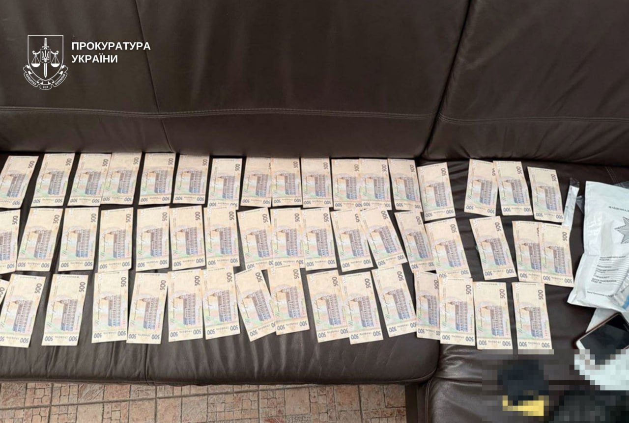 На Дніпропетровщині викрили групу, яка вимагала гроші для злочинного «общака» - 14.07.2026