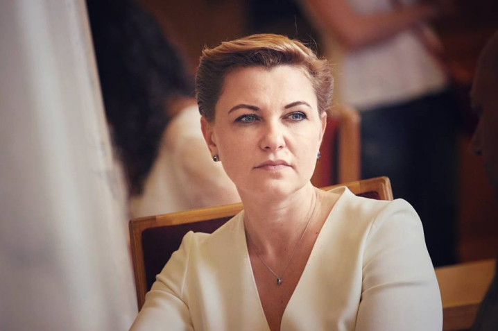 Радниця голови Асоціації міст України Оксана Продан заявила про тиск на місцеве самоврядування та закликала зберегти децентралізацію