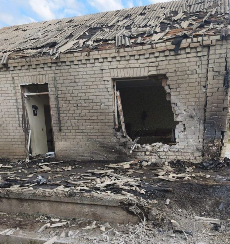 Троє загиблих і 12 поранених серед них діти ворог понад 50 разів атакував Дніпропетровщину