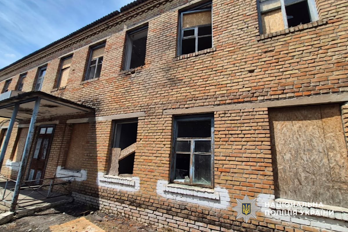 Поліція задокументувала наслідки російських атак на Дніпропетровщині: поранено чоловіка - 10.07.2026