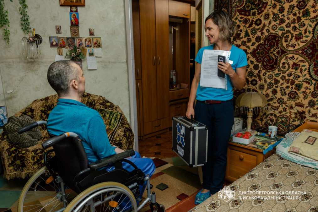 Цифрова валіза: на Дніпропетровщині з початку року працівники ЦНАП надали понад 1000 виїзних адмінпослуг - 29.08.2026 Цифрова валіза: на Дніпропетровщині з початку року працівники ЦНАП надали понад 1000 виїзних адмінпослуг - 29.08.2026