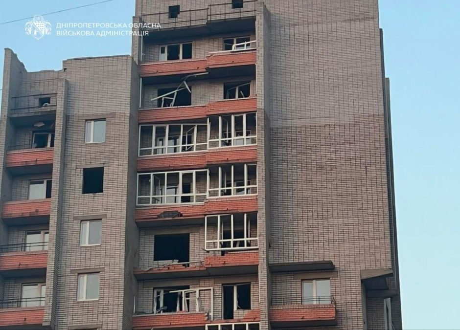 Понад 30 разів ворог атакував Дніпропетровщину: двоє людей дістали поранень - 06.08.2026