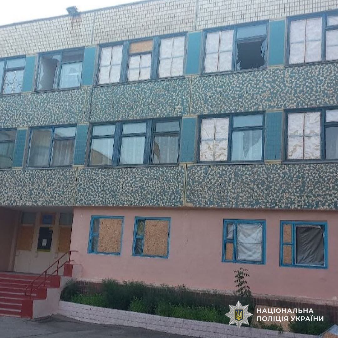Поліція документує наслідки нових ударів по Дніпропетровщині: троє людей поранені - 06.08.2026