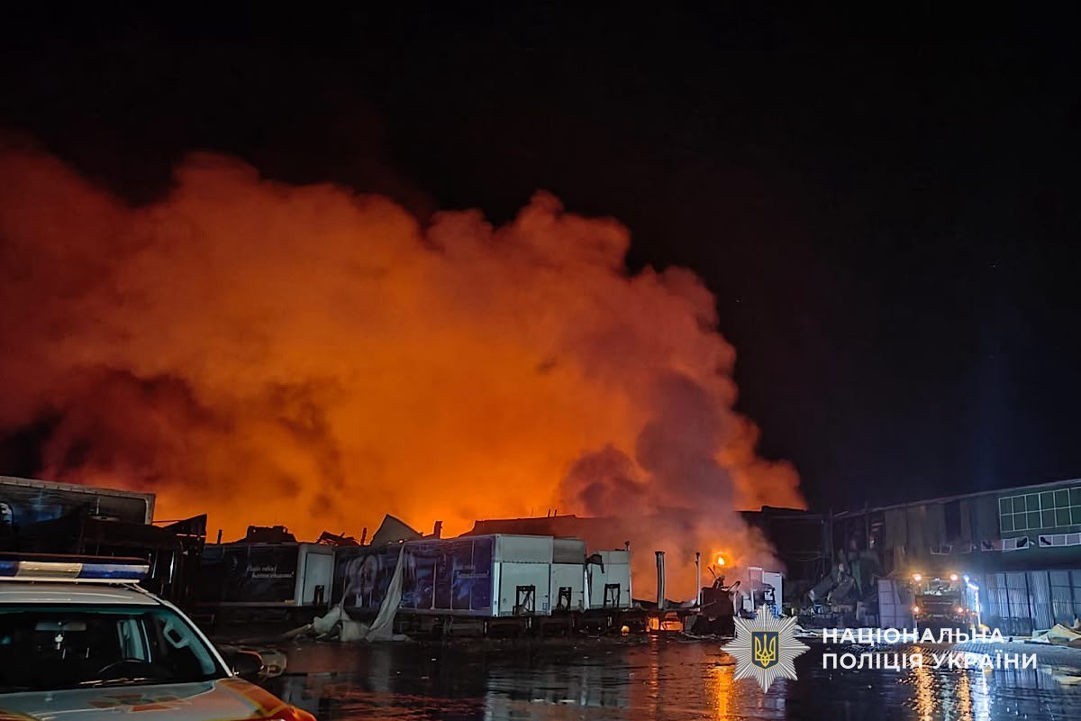 Троє загиблих та семеро постраждалих: поліція показала наслідки атак на Дніпропетровщині - 08.08.2026