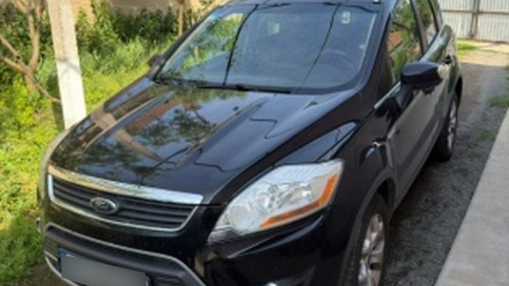 На Дніпропетровщині жінка за $10 тисяч організовувала незаконний виїзд чоловіків за кордон - 12.08.2026