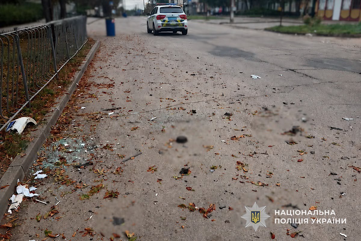 росіяни атакували Нікопольський район понад 100 разів: поранено поліцейського - 20.08.2026