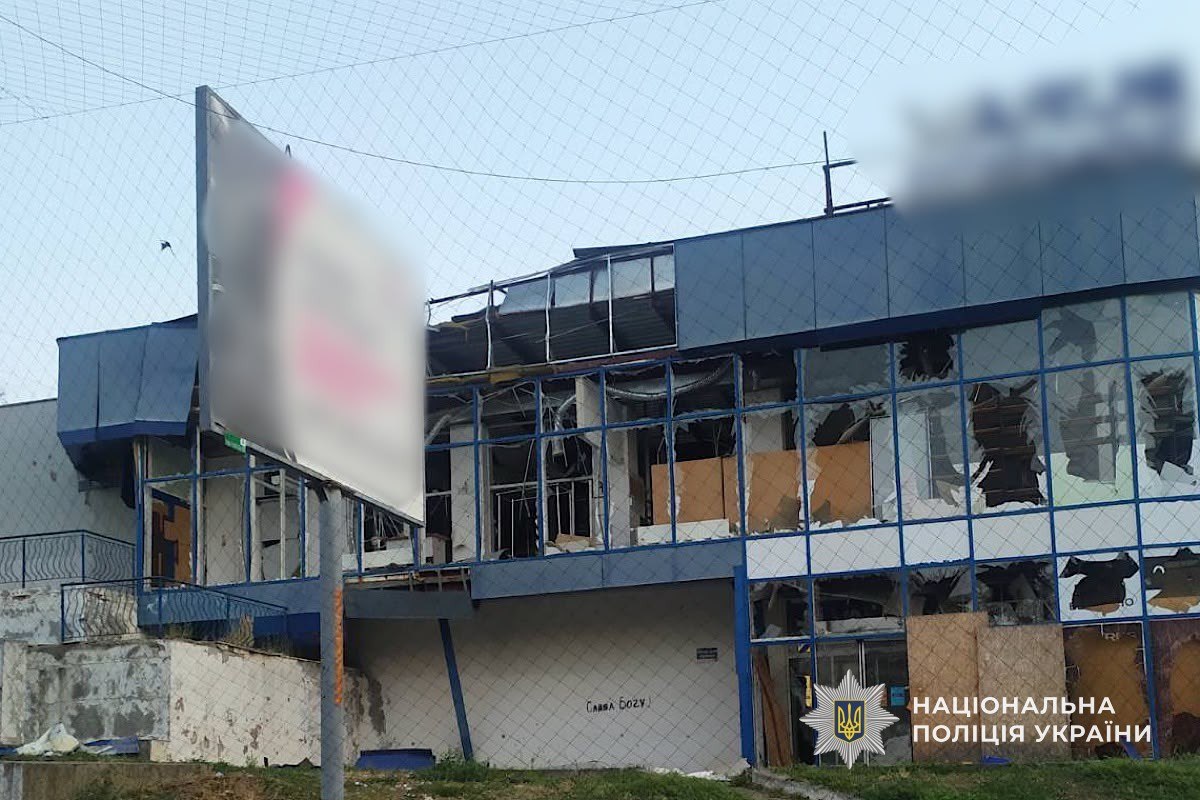 росіяни атакували Нікопольський район понад 100 разів: поранено поліцейського - 20.08.2026